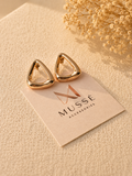 NOVA EARRINGS - Χρυσά geometric triangle stud σκουλαρίκια | Mussé Accessories