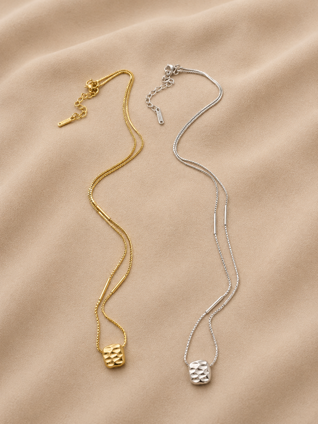 ROSÉLIS NECKLACES