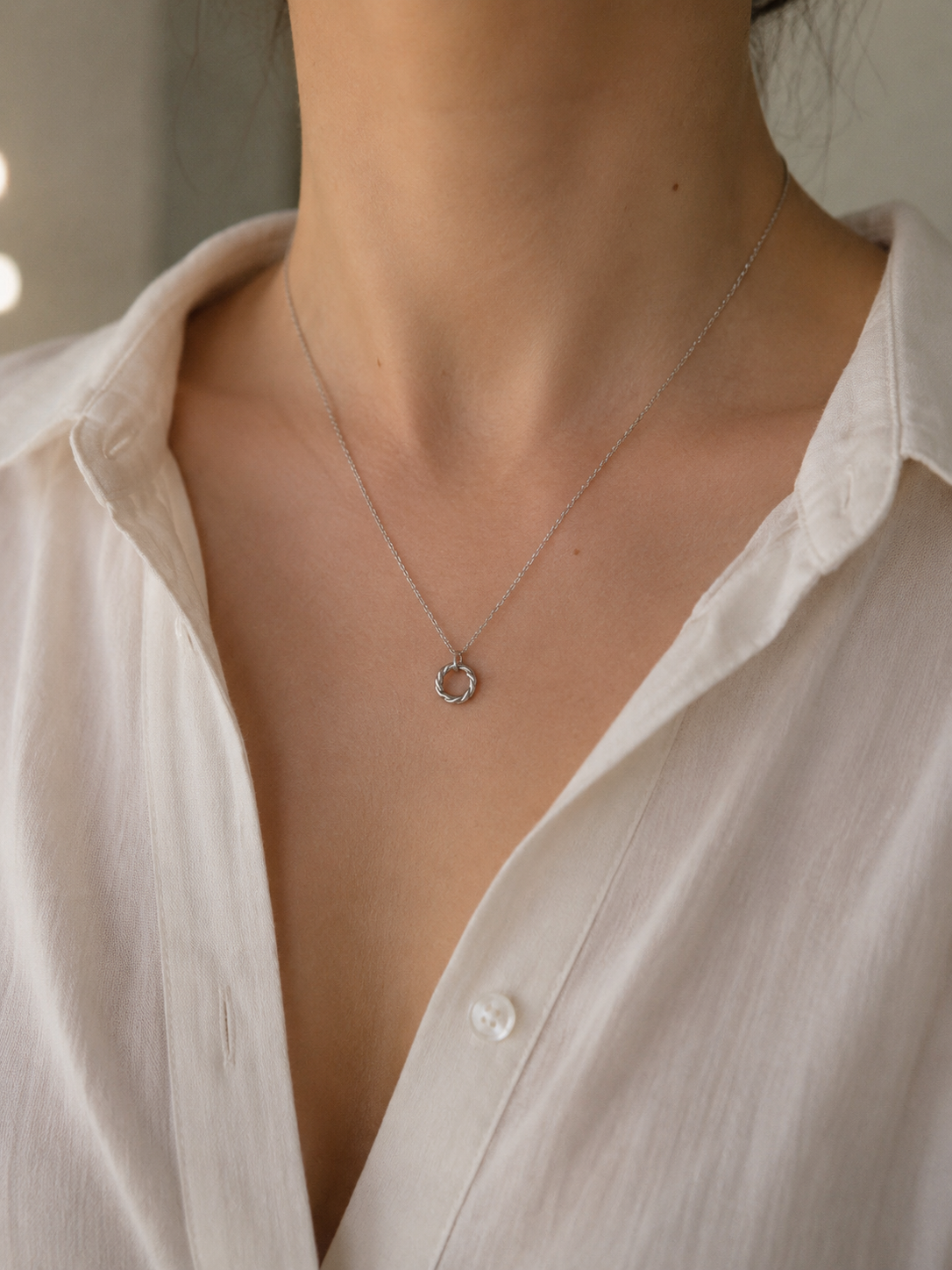 RELIÈVA NECKLACES